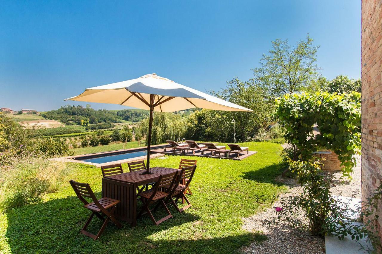 Appartamenti Presso Cascina La Melagrana Costigliole d'Asti Ngoại thất bức ảnh